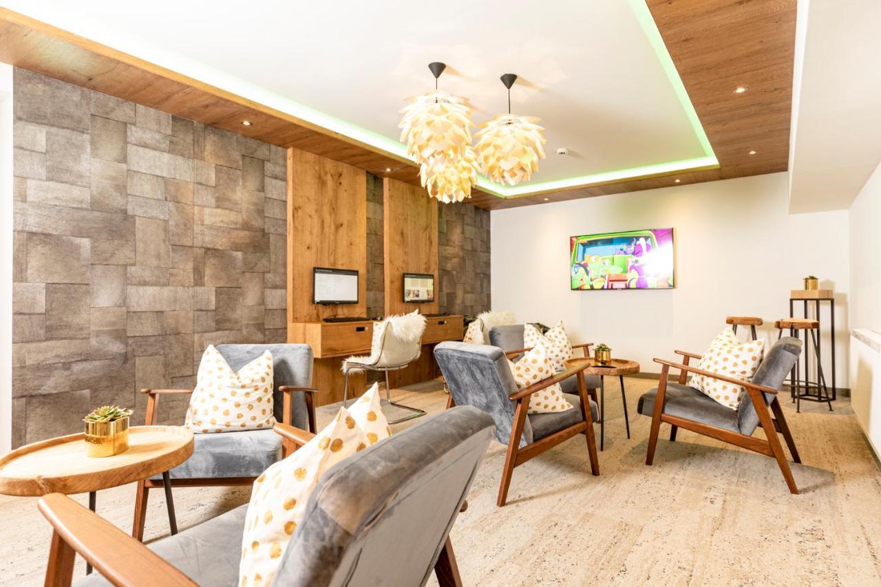 Der Boeglerhof - Pure Nature Spa Resort Алпбах Екстериор снимка