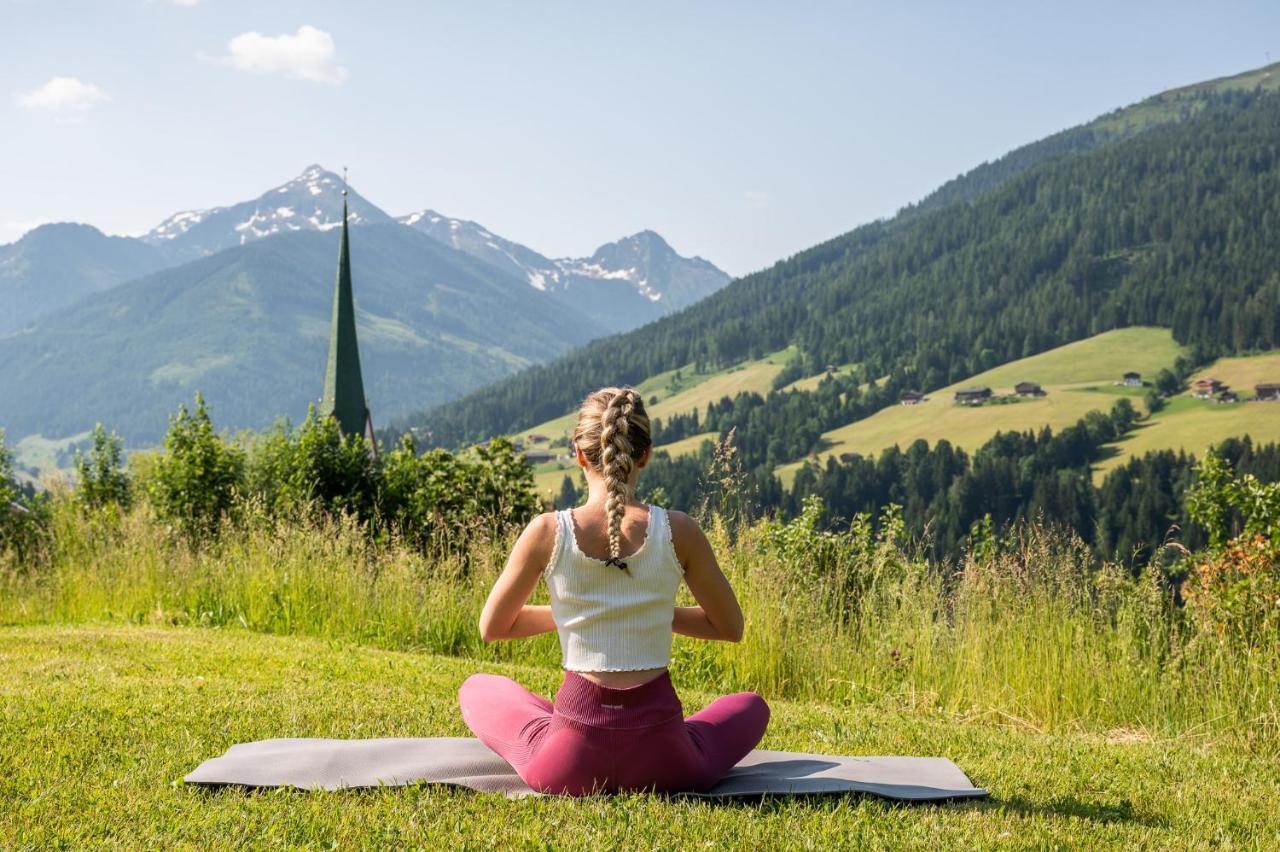 Der Boeglerhof - Pure Nature Spa Resort Алпбах Екстериор снимка