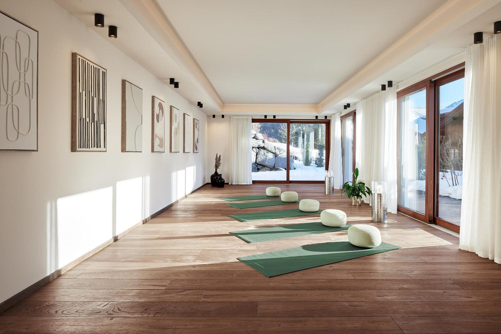 Der Boeglerhof - Pure Nature Spa Resort Алпбах Екстериор снимка