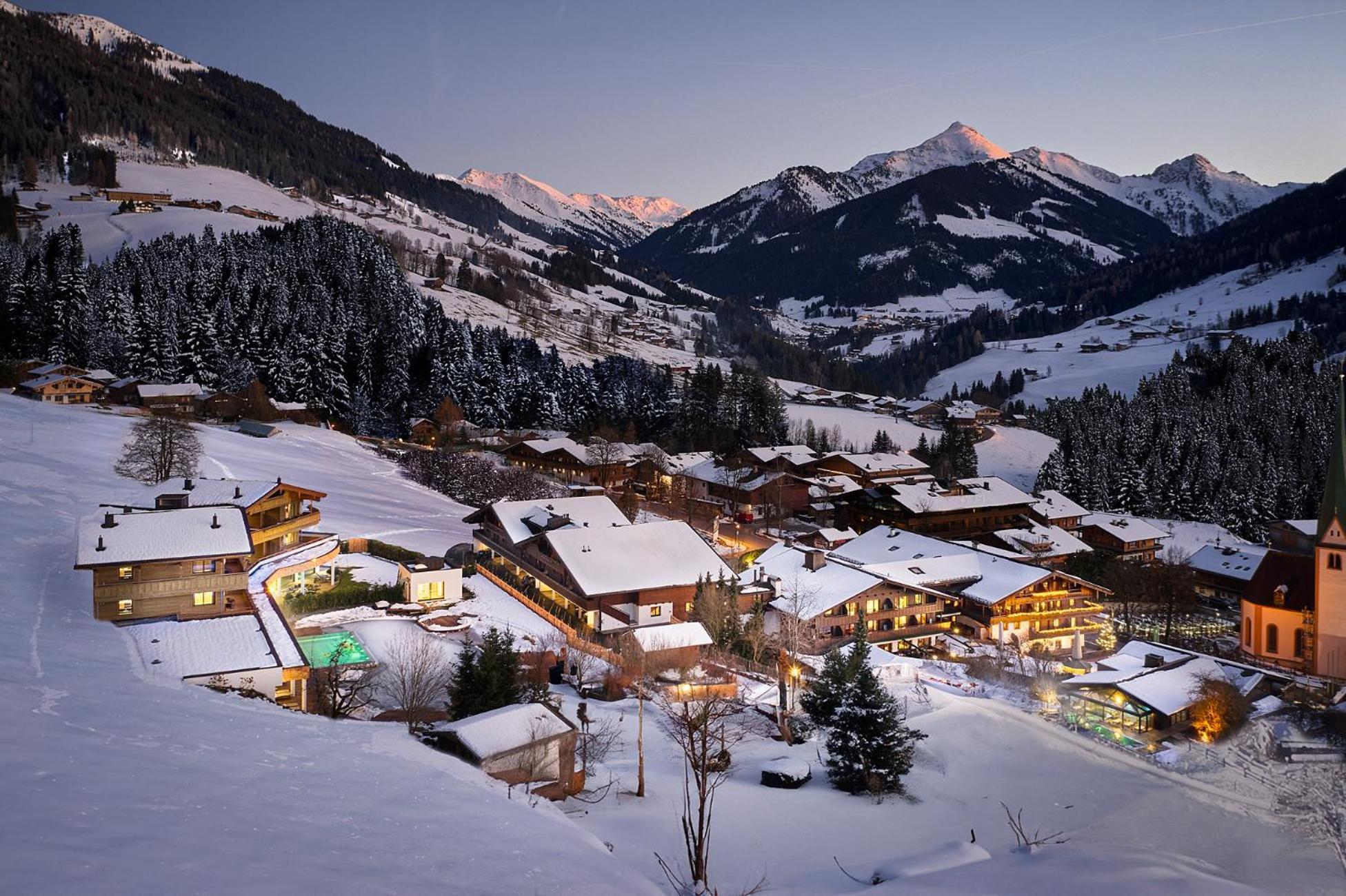Der Boeglerhof - Pure Nature Spa Resort Алпбах Екстериор снимка